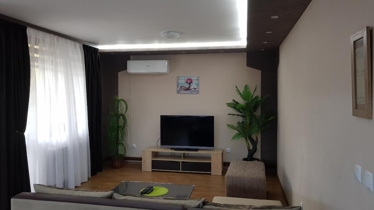Studio Kamelia Καζανλούκ Εξωτερικό φωτογραφία